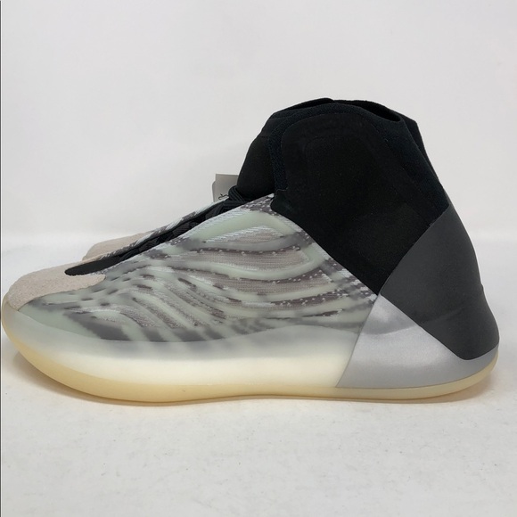 Adidas Men’s Yeezy Quantum Basketball FZ4362 Black White Athletic Shoes- Size 5 main image 9